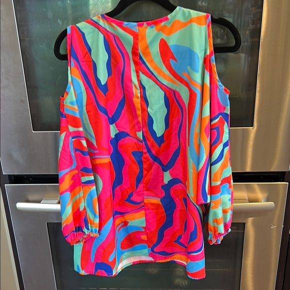 Pink and Orange Relaxed Graphic Blouse - Picture 2 of 3